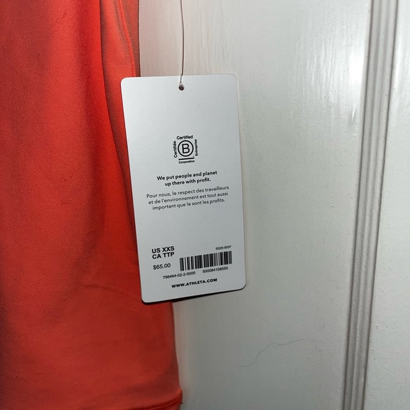 Athleta transcend tank - new with tags - Picture 2 of 5